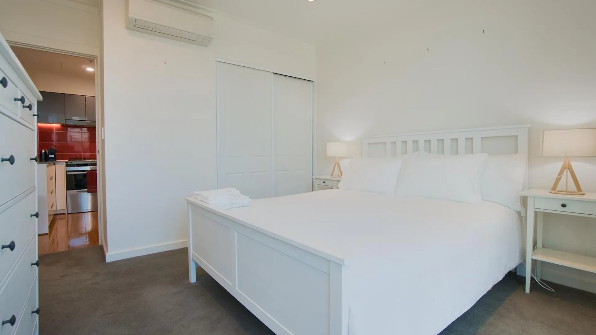 Aparthotel Amyra Residences At The Rowlands Apartments Adelaide