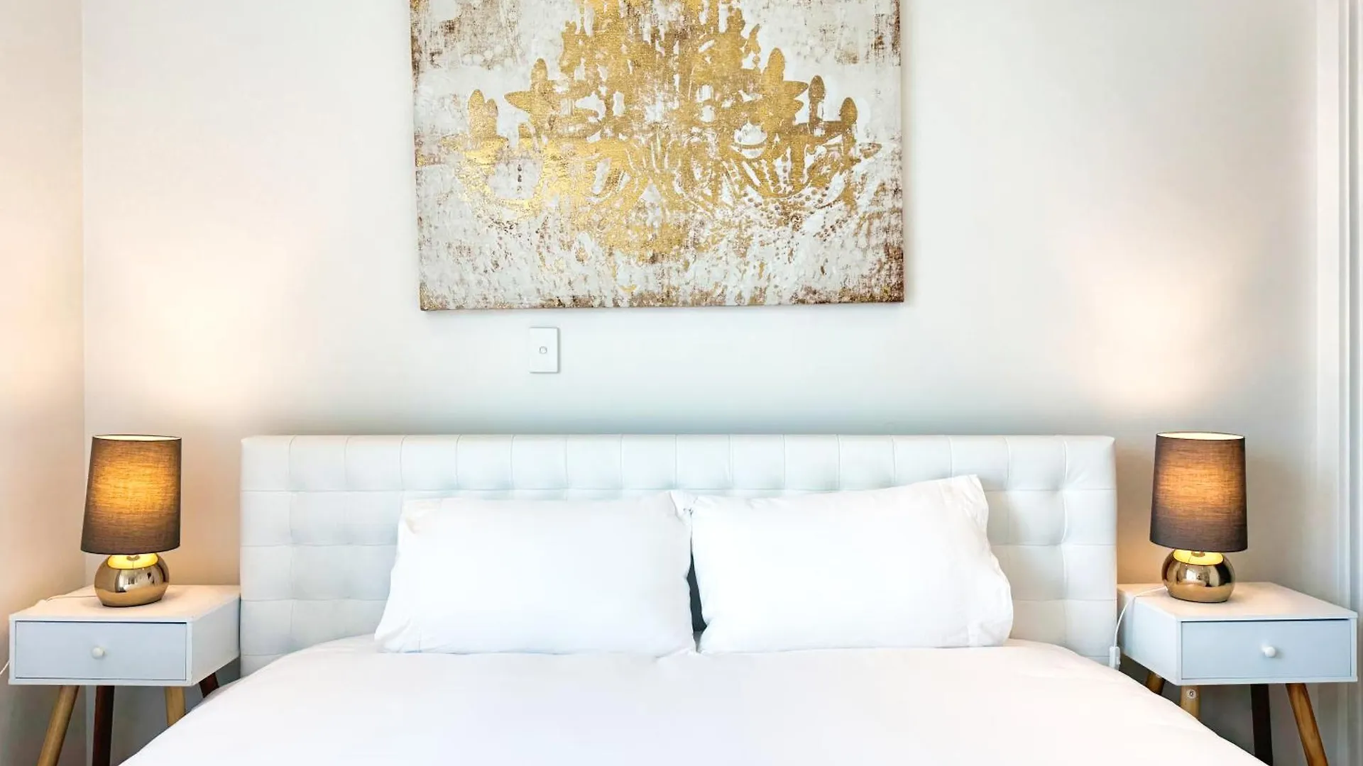 Amyra Residences At The Rowlands Apartments Adelaide Aparthotel