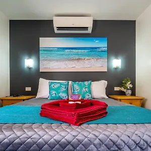 Tropical Lodge Motel Innisfail